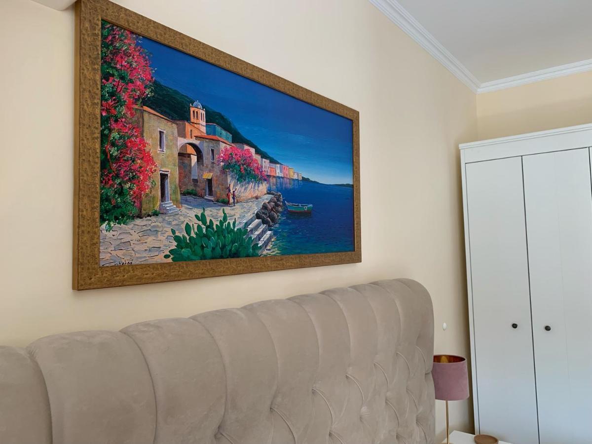 נסבר Valencia Gardens Deluxe Apartments מראה חיצוני תמונה
