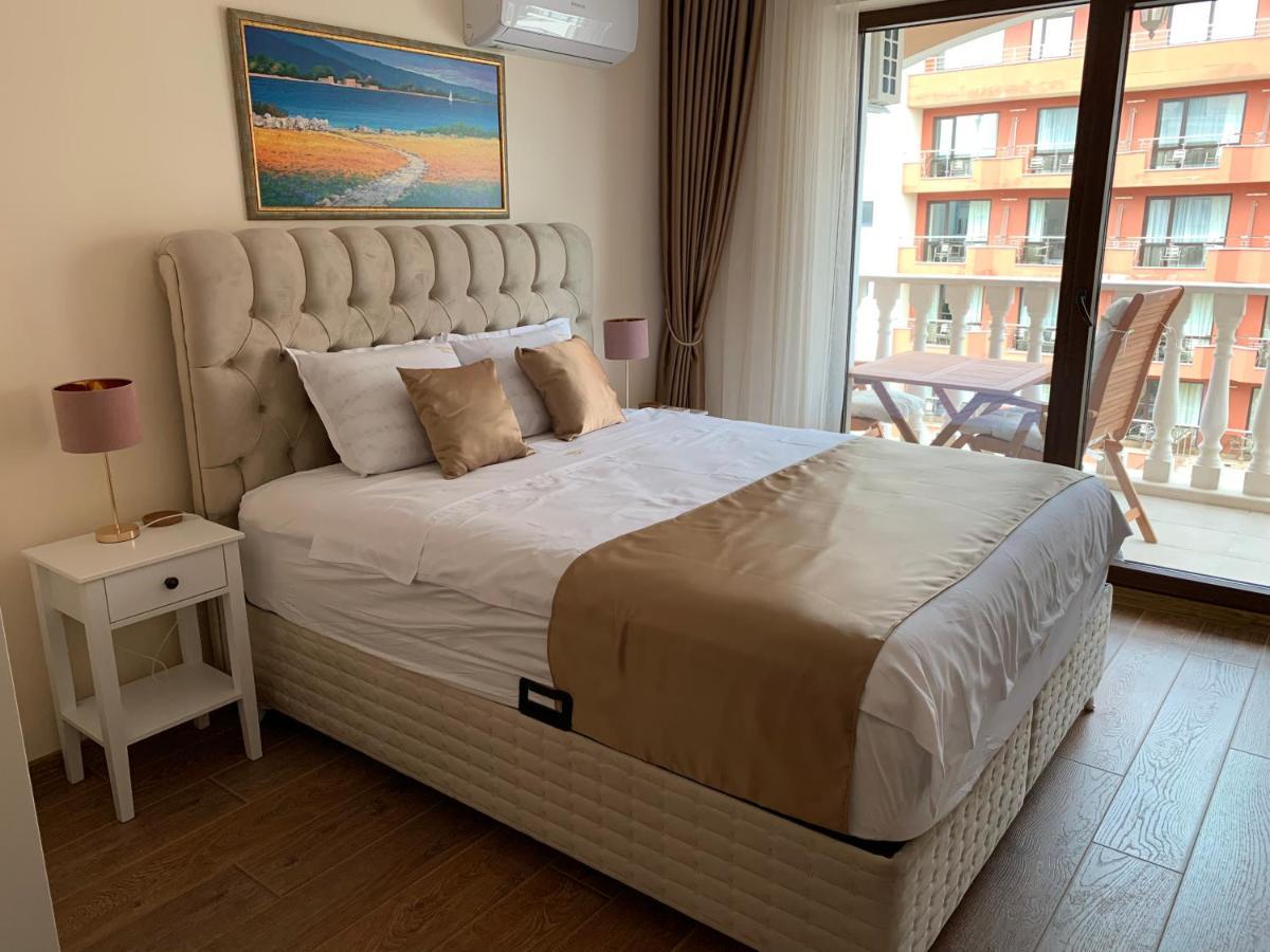 נסבר Valencia Gardens Deluxe Apartments מראה חיצוני תמונה